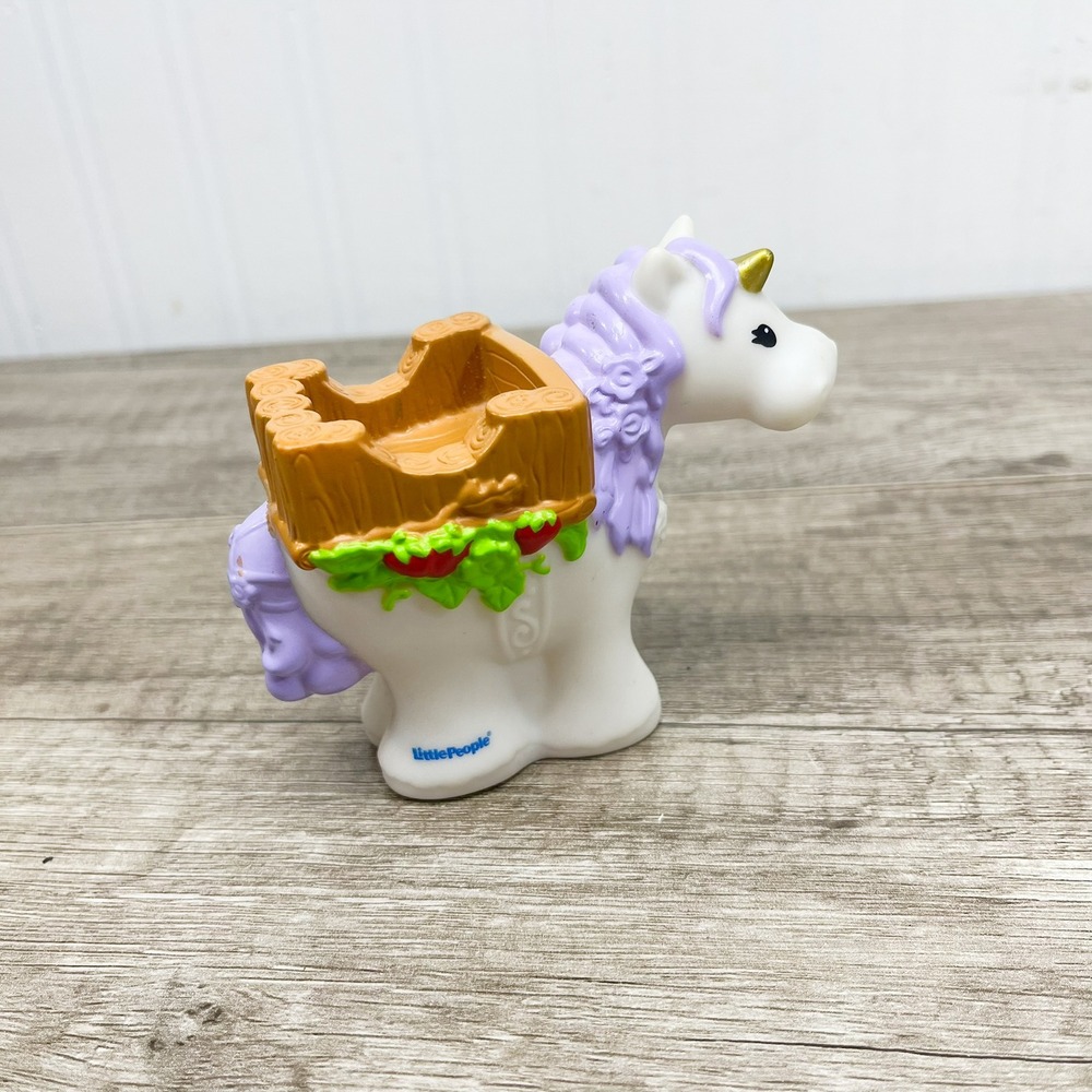 Fisher Price Little People UNICORN Horse Fairy Treehouse Royal Kingdom Carriage